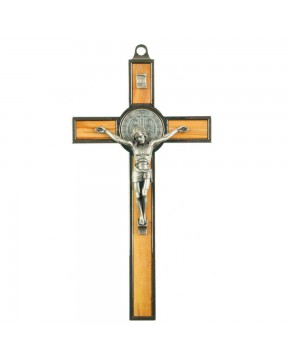 Krzyż benedyktyński - przód
Drewniany krzyż benedyktyński